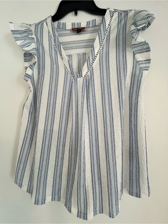 50th Street Tops - 50th Street Sleeveless V-Neck Striped Flutter Top - Blue/White Size: Petite Sml
